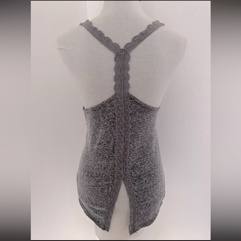 Abercrombie & Fitch Women’s Gray Crochet Racerback Tank Top Blouse Slit Sz L